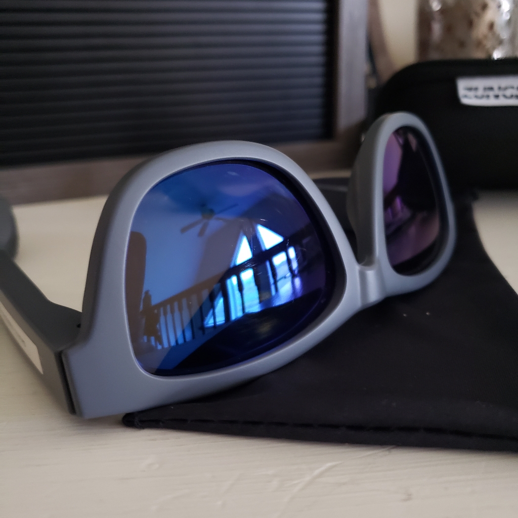 Zungle Panther Gray X Oasis Blue Music Sunglasses